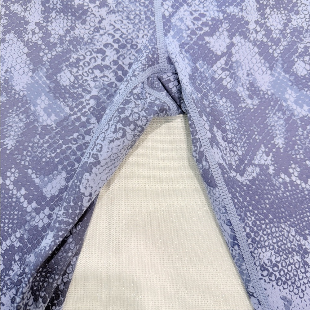 Zella Purple Charcoal Snake Print Leggings Size Medium - Picture 2 of 5